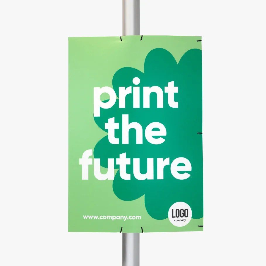 Groen lantaarnpaalbord aan een paal